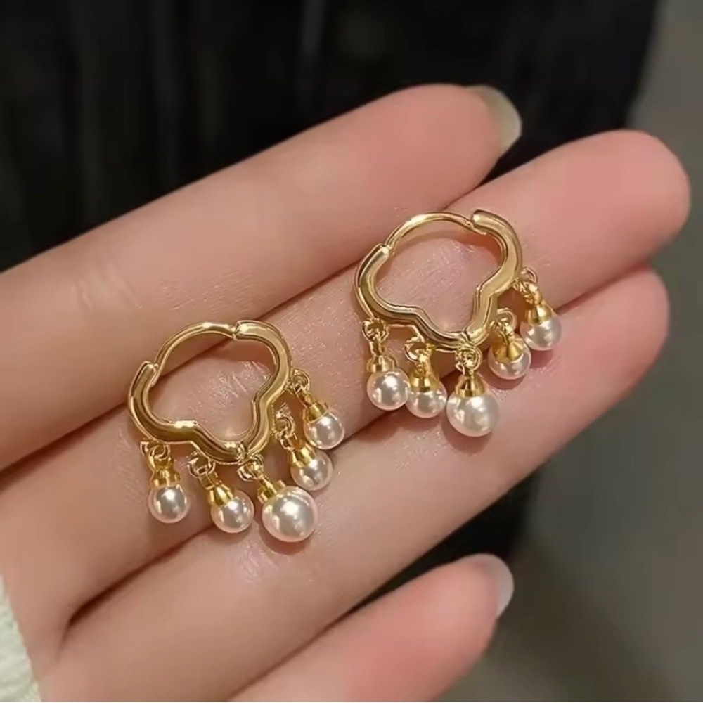 NEW GOLD ELEGANT MOROCCAN PEARL QUATREFOIL DROP EARRINGS